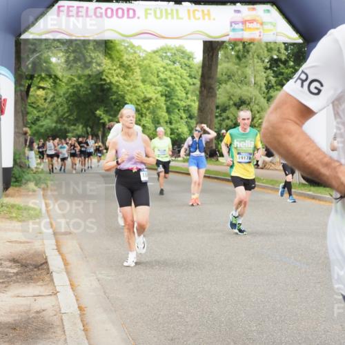 29.06.2025 - hella hamburg halbmarathon MichiJ http://msf.ph/oto/8381032 29.06.2025 10:46:21 Zwischen KM18-KM19 2780, 4986, 6220, 7223, 7824, 8030, 8509, 10488, 11394, 12206, 12261, 12446, 14823, 15232, 15284, 18485, 19160, 19178 meine-sportfotos.de