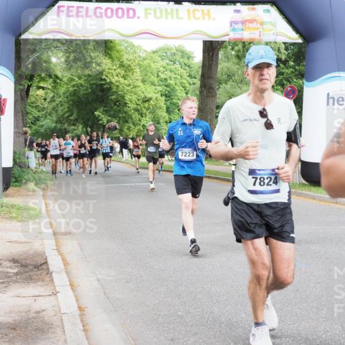 29.06.2025 - hella hamburg halbmarathon MichiJ http://msf.ph/oto/8381230 29.06.2025 10:46:22 Zwischen KM18-KM19 4986, 7031, 7223, 7824, 8030, 8509, 10488, 11394, 12446, 14823, 15284, 18485, 19160, 19178 meine-sportfotos.de