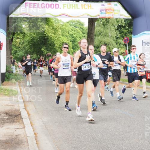 29.06.2025 - hella hamburg halbmarathon MichiJ http://msf.ph/oto/8381384 29.06.2025 10:46:29 Zwischen KM18-KM19 6438, 6470, 7031, 7223, 7824, 8326, 8509, 12564, 12736, 13706, 14732, 15344, 16530, 17814, 18377, 18799 meine-sportfotos.de