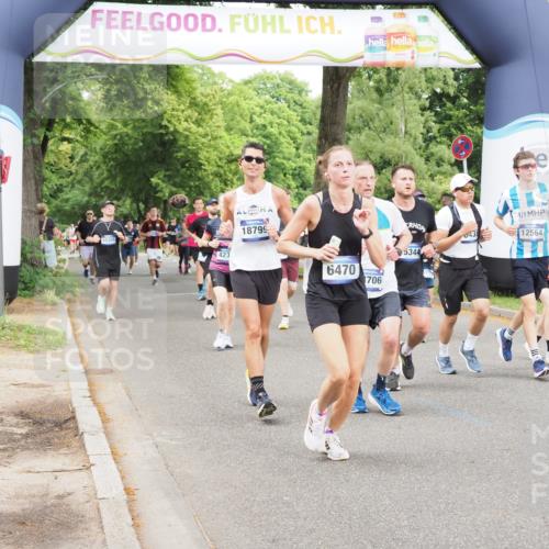 29.06.2025 - hella hamburg halbmarathon MichiJ http://msf.ph/oto/8381432 29.06.2025 10:46:30 Zwischen KM18-KM19 6438, 6470, 7031, 8326, 12564, 12736, 13706, 14732, 15344, 16530, 17814, 18377, 18799 meine-sportfotos.de