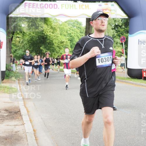29.06.2025 - hella hamburg halbmarathon MichiJ http://msf.ph/oto/8381803 29.06.2025 10:46:34 Zwischen KM18-KM19 4238, 6033, 6438, 6754, 8326, 10281, 10301, 11041, 12564, 12736, 13706, 14732, 15344, 17814, 18377, 18727 meine-sportfotos.de
