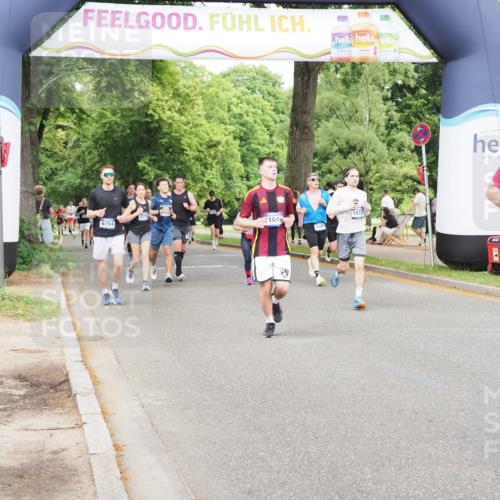 29.06.2025 - hella hamburg halbmarathon MichiJ http://msf.ph/oto/8381893 29.06.2025 10:46:35 Zwischen KM18-KM19 2730, 4238, 6033, 6087, 6438, 6754, 8326, 10281, 10301, 11041, 11935, 12564, 13706, 14732, 15344, 17814, 18377, 18727, 18855 meine-sportfotos.de