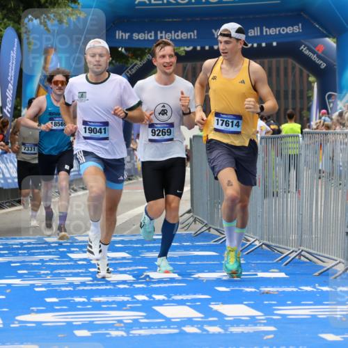 29.06.2025 - hella hamburg halbmarathon Strokosch-Dieckow http://msf.ph/oto/8382047 29.06.2025 10:24:06 Ziel 7331, 9269, 10234, 14753, 17614, 18569, 19041 meine-sportfotos.de