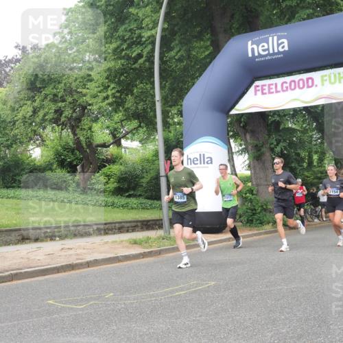 29.06.2025 - hella hamburg halbmarathon KatJ http://msf.ph/oto/8382070 29.06.2025 10:25:21 Zwischen KM18-KM19 1385, 2121, 2399, 5042, 6915, 6993, 7154 meine-sportfotos.de