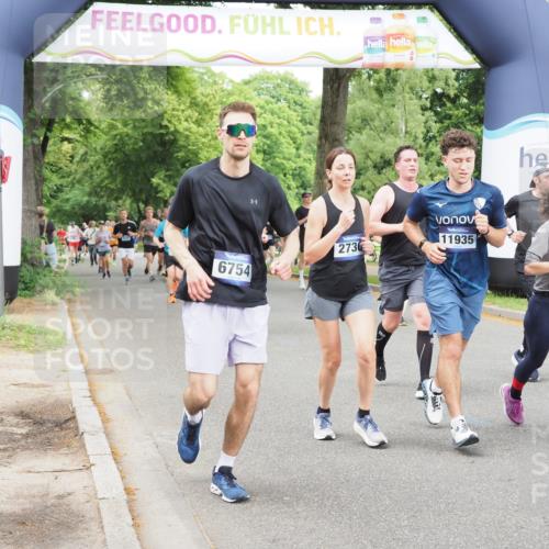 29.06.2025 - hella hamburg halbmarathon MichiJ http://msf.ph/oto/8382205 29.06.2025 10:46:38 Zwischen KM18-KM19 1019, 1544, 2426, 2730, 4238, 6033, 6087, 6754, 9985, 10281, 10301, 11041, 11250, 11935, 18727, 18855 meine-sportfotos.de