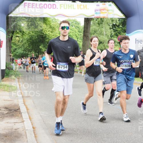29.06.2025 - hella hamburg halbmarathon MichiJ http://msf.ph/oto/8382231 29.06.2025 10:46:38 Zwischen KM18-KM19 1019, 1544, 2426, 2730, 4238, 6033, 6087, 6754, 9985, 10281, 10301, 11041, 11250, 11935, 18727, 18855 meine-sportfotos.de