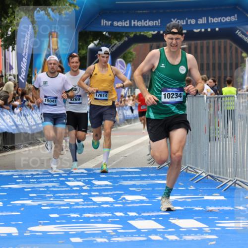 29.06.2025 - hella hamburg halbmarathon Strokosch-Dieckow http://msf.ph/oto/8382272 29.06.2025 10:24:04 Ziel 7331, 9269, 10234, 14753, 17614, 18569, 19041 meine-sportfotos.de