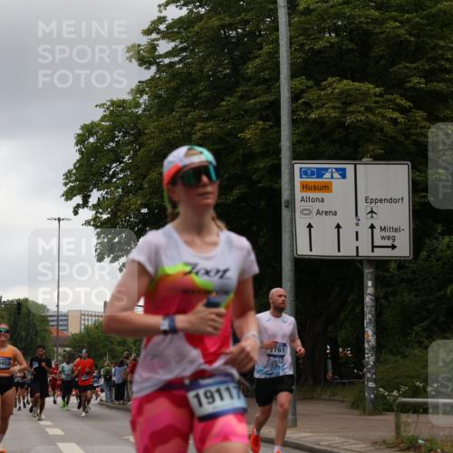 29.06.2025 - hella hamburg halbmarathon Yannick Fuchs http://msf.ph/oto/8382387 29.06.2025 10:54:58 20KM 1188, 1364, 1414, 1453, 1653, 1823, 2322, 2323, 2426, 2661, 3698, 5602, 5603, 5775, 6201, 6487, 6674, 6708, 6754, 6757, 6921, 7006, 7250, 7306, 7759, 7761, 8177, 8483, 8662, 9020, 9021, 9611, 9984, 10295, 10534, 11623, 11702, 11782, 12789, 12908, 13459, 13516, 15269, 16621, 17145, 17226, 17951, 17952, 18133, 18757, 19117, 19146, 19242 meine-sportfotos.de