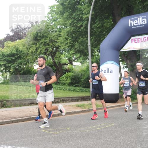 29.06.2025 - hella hamburg halbmarathon KatJ http://msf.ph/oto/8382627 29.06.2025 10:25:26 Zwischen KM18-KM19 1385, 2399, 3959, 5961, 6915, 7152, 7154 meine-sportfotos.de
