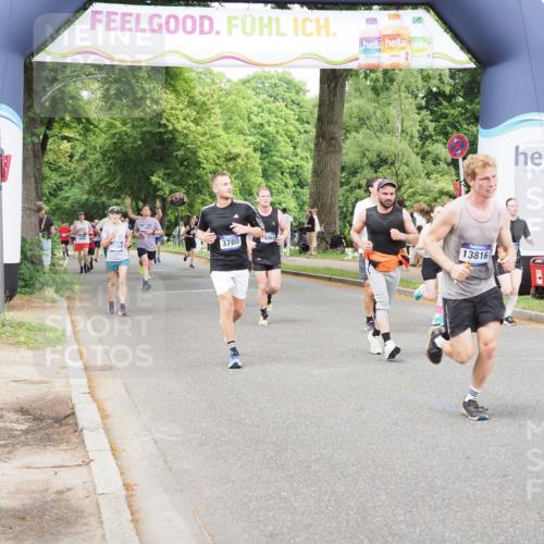 29.06.2025 - hella hamburg halbmarathon MichiJ http://msf.ph/oto/8382642 29.06.2025 10:46:43 Zwischen KM18-KM19 1019, 1544, 2426, 2730, 3780, 6087, 6327, 9741, 9985, 11250, 11366, 11935, 11937, 14471, 17304, 18063, 18855 meine-sportfotos.de