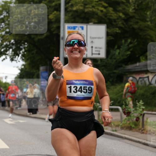 29.06.2025 - hella hamburg halbmarathon Yannick Fuchs http://msf.ph/oto/8382842 29.06.2025 10:55:02 20KM 1188, 1414, 1453, 1823, 2322, 2323, 2426, 2661, 3698, 5379, 5602, 5603, 5775, 6201, 6674, 6708, 6757, 6921, 7006, 7250, 7306, 7759, 7761, 8177, 8483, 8662, 9020, 9021, 9071, 9611, 9984, 10295, 11623, 11702, 11782, 12377, 12789, 12908, 13459, 13516, 15269, 16621, 17145, 17181, 17226, 17951, 18133, 18757, 19117, 19146, 19242 meine-sportfotos.de
