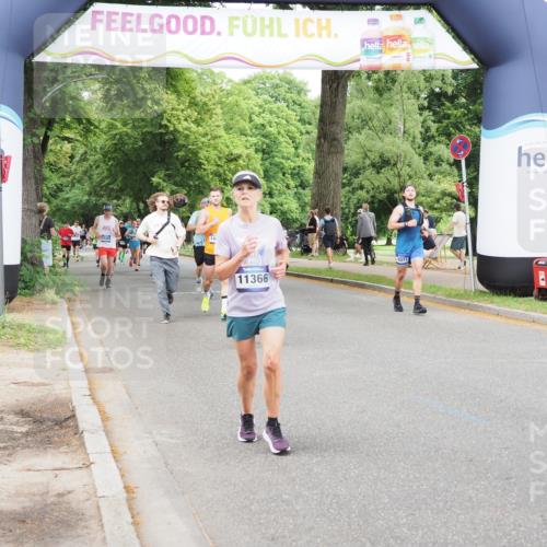 29.06.2025 - hella hamburg halbmarathon MichiJ http://msf.ph/oto/8382907 29.06.2025 10:46:46 Zwischen KM18-KM19 2426, 3780, 6327, 9741, 11366, 11937, 13993, 14471, 14577, 17304, 18063 meine-sportfotos.de