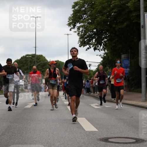 29.06.2025 - hella hamburg halbmarathon Yannick Fuchs http://msf.ph/oto/8382980 29.06.2025 10:55:03 20KM 1188, 1414, 1453, 1823, 2426, 2661, 3698, 5379, 5602, 5603, 5775, 6201, 6674, 6708, 6757, 6921, 7006, 7250, 7306, 7759, 7761, 8177, 8483, 8662, 9020, 9021, 9071, 9611, 9984, 10295, 11623, 11702, 11782, 12377, 12789, 12908, 13459, 13516, 13558, 15269, 16621, 17145, 17181, 17226, 17951, 18133, 18757, 19117, 19146, 19242 meine-sportfotos.de