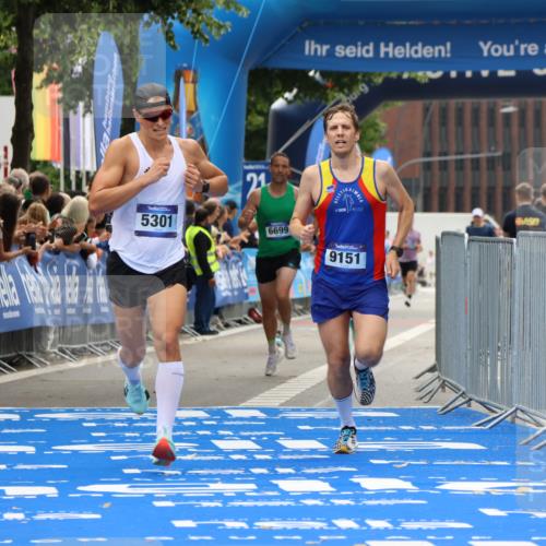 29.06.2025 - hella hamburg halbmarathon Strokosch-Dieckow http://msf.ph/oto/8383139 29.06.2025 10:23:40 Ziel 5301, 6699, 7834, 9151, 10780 meine-sportfotos.de