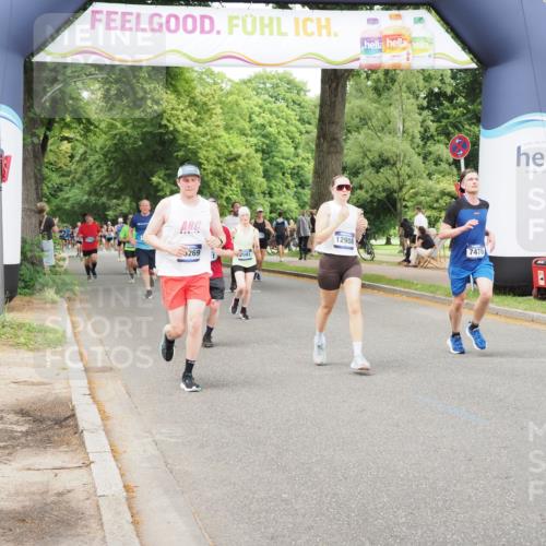 29.06.2025 - hella hamburg halbmarathon MichiJ http://msf.ph/oto/8383308 29.06.2025 10:46:52 Zwischen KM18-KM19 7476, 8481, 8531, 10271, 12908, 13993, 14577, 14631, 15269, 18624, 18701 meine-sportfotos.de