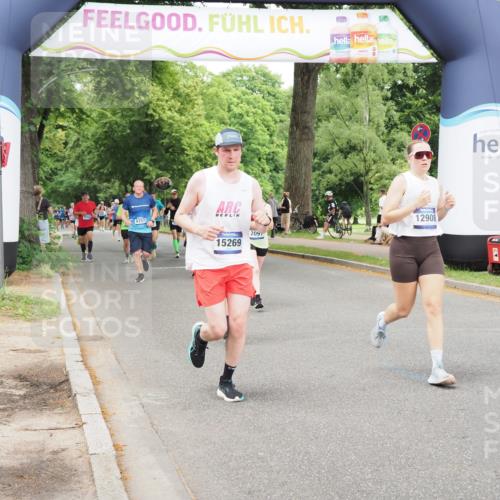 29.06.2025 - hella hamburg halbmarathon MichiJ http://msf.ph/oto/8383373 29.06.2025 10:46:52 Zwischen KM18-KM19 7476, 8481, 8531, 10271, 12908, 13993, 14577, 14631, 15269, 18624, 18701 meine-sportfotos.de