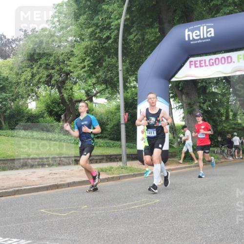 29.06.2025 - hella hamburg halbmarathon KatJ http://msf.ph/oto/8383380 29.06.2025 10:25:31 Zwischen KM18-KM19 1411, 3959, 5315, 5961, 7152, 8362 meine-sportfotos.de