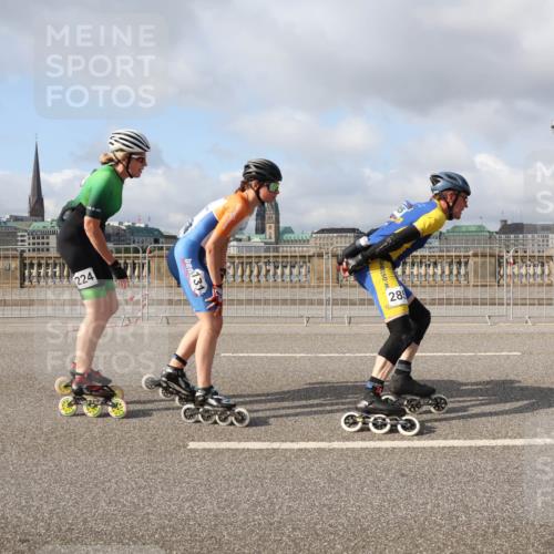 29.06.2025 - hella hamburg halbmarathon Lena Gebhardt http://msf.ph/oto/8383434 29.06.2025 08:52:27 Lombardsbrücke 224, 131, 285 meine-sportfotos.de