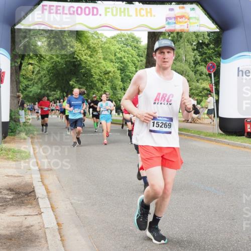29.06.2025 - hella hamburg halbmarathon MichiJ http://msf.ph/oto/8383436 29.06.2025 10:46:53 Zwischen KM18-KM19 2091, 7476, 8481, 8531, 10271, 12908, 13993, 14631, 15269, 18624, 18701 meine-sportfotos.de