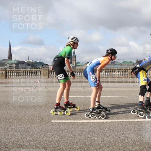 29.06.2025 - hella hamburg halbmarathon Lena Gebhardt http://msf.ph/oto/8383527 29.06.2025 08:52:27 Lombardsbrücke 24, 131 meine-sportfotos.de