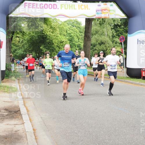 29.06.2025 - hella hamburg halbmarathon MichiJ http://msf.ph/oto/8383562 29.06.2025 10:46:55 Zwischen KM18-KM19 1681, 2091, 6757, 7476, 8481, 8531, 10271, 12908, 14631, 15269, 17491, 18130, 18202, 18624, 18701 meine-sportfotos.de