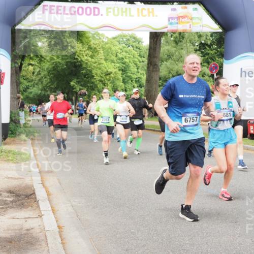 29.06.2025 - hella hamburg halbmarathon MichiJ http://msf.ph/oto/8383700 29.06.2025 10:46:56 Zwischen KM18-KM19 1681, 2091, 6757, 7476, 8531, 12908, 14631, 15269, 17491, 18130, 18200, 18202, 18556, 18624, 18701 meine-sportfotos.de