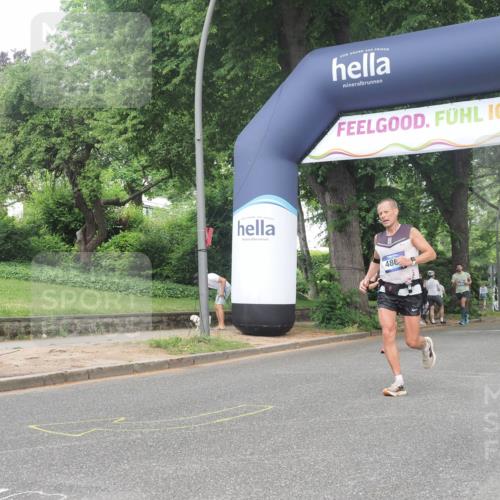 29.06.2025 - hella hamburg halbmarathon KatJ http://msf.ph/oto/8383779 29.06.2025 10:25:34 Zwischen KM18-KM19 1411, 1571, 4860, 5315, 5961, 8362 meine-sportfotos.de