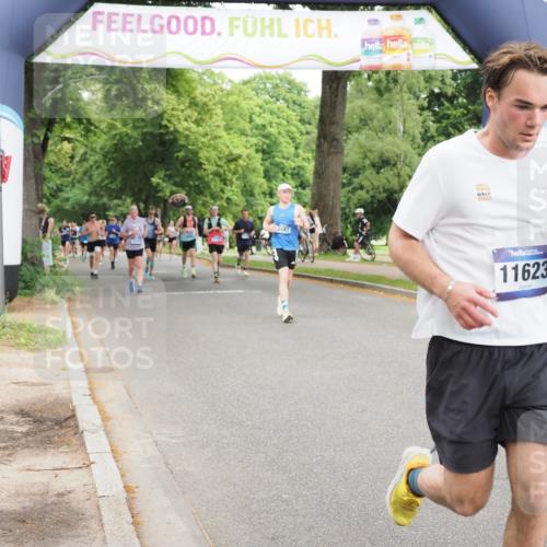 29.06.2025 - hella hamburg halbmarathon MichiJ http://msf.ph/oto/8384043 29.06.2025 10:47:02 Zwischen KM18-KM19 1681, 2167, 2363, 3169, 3698, 4013, 5347, 6757, 11623, 12761, 15733, 16754, 17491, 18130, 18200, 18202, 18556 meine-sportfotos.de