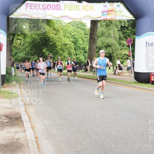 29.06.2025 - hella hamburg halbmarathon MichiJ http://msf.ph/oto/8384110 29.06.2025 10:47:03 Zwischen KM18-KM19 2167, 2363, 3169, 3698, 4013, 5347, 6757, 11623, 12761, 15733, 16754, 17491, 18130, 18200, 18202, 18556 meine-sportfotos.de