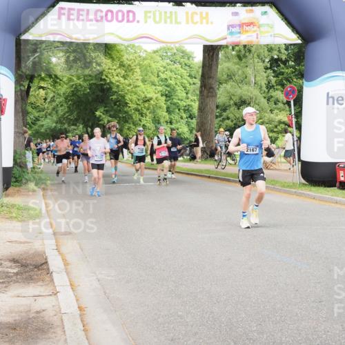 29.06.2025 - hella hamburg halbmarathon MichiJ http://msf.ph/oto/8384168 29.06.2025 10:47:04 Zwischen KM18-KM19 2167, 2363, 3169, 3698, 4013, 5347, 11623, 12761, 13589, 15733, 16754, 18200, 18556 meine-sportfotos.de