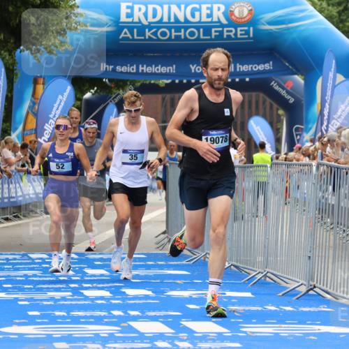 29.06.2025 - hella hamburg halbmarathon Strokosch-Dieckow http://msf.ph/oto/8384176 29.06.2025 10:23:22 Ziel 35, 52, 9385, 17771, 19078 meine-sportfotos.de