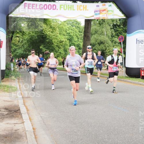 29.06.2025 - hella hamburg halbmarathon MichiJ http://msf.ph/oto/8384371 29.06.2025 10:47:06 Zwischen KM18-KM19 2167, 3169, 3698, 5347, 8749, 11623, 12761, 13583, 13589, 15733 meine-sportfotos.de