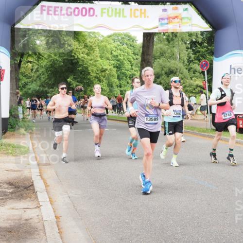 29.06.2025 - hella hamburg halbmarathon MichiJ http://msf.ph/oto/8384428 29.06.2025 10:47:07 Zwischen KM18-KM19 2167, 3169, 3698, 5272, 5347, 8749, 11623, 13583, 13589, 18551 meine-sportfotos.de