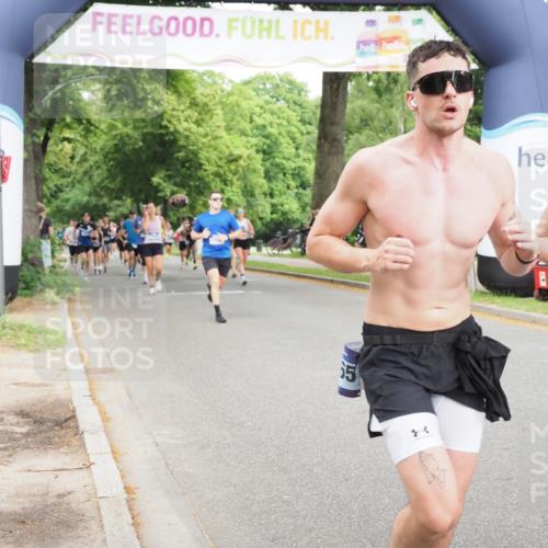 29.06.2025 - hella hamburg halbmarathon MichiJ http://msf.ph/oto/8384555 29.06.2025 10:47:09 Zwischen KM18-KM19 2167, 5272, 8749, 13583, 13589, 14902, 14965, 18551 meine-sportfotos.de