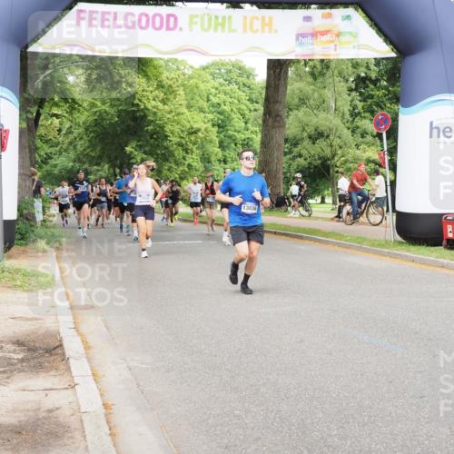 29.06.2025 - hella hamburg halbmarathon MichiJ http://msf.ph/oto/8384668 29.06.2025 10:47:10 Zwischen KM18-KM19 2167, 5272, 8749, 13583, 13589, 14902, 14965, 18551 meine-sportfotos.de
