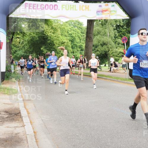 29.06.2025 - hella hamburg halbmarathon MichiJ http://msf.ph/oto/8384804 29.06.2025 10:47:12 Zwischen KM18-KM19 5272, 8749, 12422, 13583, 13589, 14902, 14965, 18551 meine-sportfotos.de