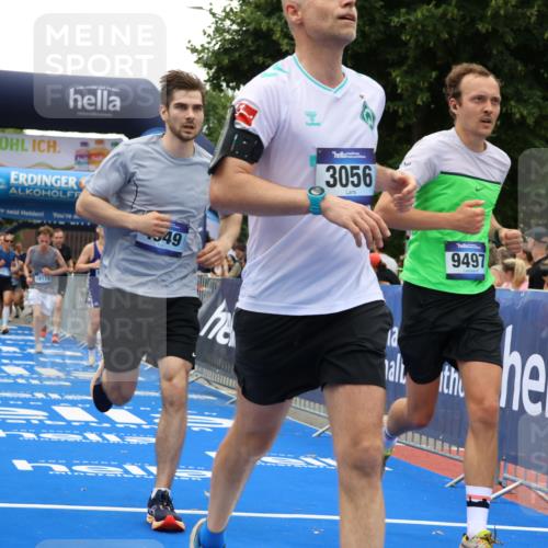 29.06.2025 - hella hamburg halbmarathon Strokosch-Dieckow http://msf.ph/oto/8384843 29.06.2025 10:46:16 Ziel 1569, 1600, 1759, 2048, 2590, 3056, 3087, 4949, 6388, 6691, 7335, 7450, 8142, 9497, 10796, 11094, 11185, 11773, 12171, 12651, 13698, 14200, 14262, 16127, 17190, 18118, 18211, 18637, 18797 meine-sportfotos.de