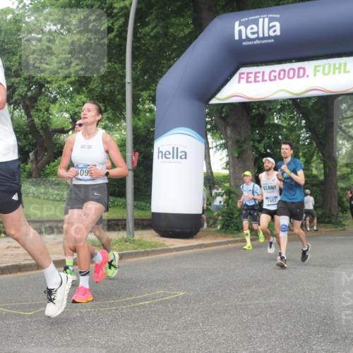 29.06.2025 - hella hamburg halbmarathon KatJ http://msf.ph/oto/8384857 29.06.2025 10:25:45 Zwischen KM18-KM19 2196, 3790, 5092, 5307, 7482 meine-sportfotos.de