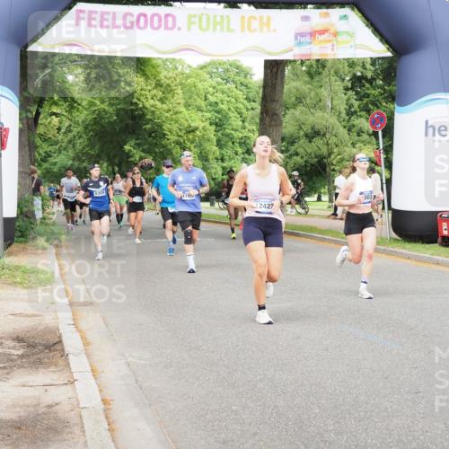 29.06.2025 - hella hamburg halbmarathon MichiJ http://msf.ph/oto/8384878 29.06.2025 10:47:13 Zwischen KM18-KM19 5272, 8749, 12422, 13583, 14902, 14965, 18133, 18551 meine-sportfotos.de