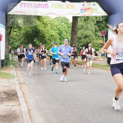 29.06.2025 - hella hamburg halbmarathon MichiJ http://msf.ph/oto/8384991 29.06.2025 10:47:14 Zwischen KM18-KM19 5272, 8003, 12422, 13583, 14902, 14965, 17145, 18133, 18551 meine-sportfotos.de
