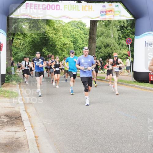 29.06.2025 - hella hamburg halbmarathon MichiJ http://msf.ph/oto/8385010 29.06.2025 10:47:15 Zwischen KM18-KM19 5272, 6309, 8003, 11753, 12422, 14902, 14965, 17145, 17952, 18133, 18551 meine-sportfotos.de