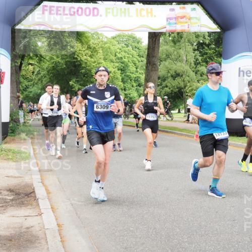 29.06.2025 - hella hamburg halbmarathon MichiJ http://msf.ph/oto/8385135 29.06.2025 10:47:17 Zwischen KM18-KM19 5775, 5885, 6309, 7761, 8003, 10576, 11753, 12422, 16915, 17145, 17952, 18029, 18133, 18266 meine-sportfotos.de