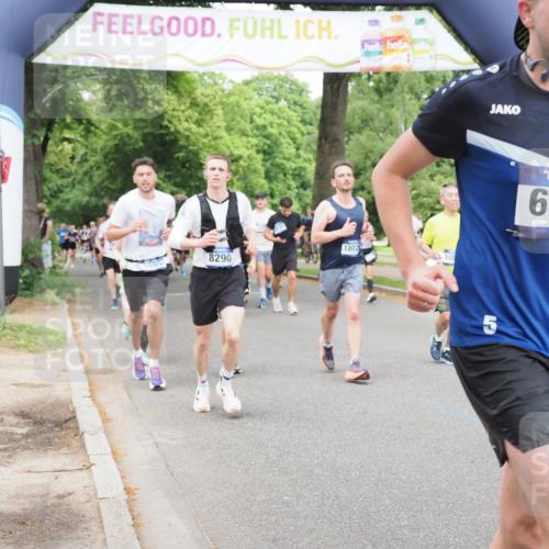 29.06.2025 - hella hamburg halbmarathon MichiJ http://msf.ph/oto/8385237 29.06.2025 10:47:18 Zwischen KM18-KM19 5775, 5885, 6309, 7761, 8003, 8290, 10576, 11753, 12422, 12491, 16915, 17145, 17952, 18029, 18133, 18266 meine-sportfotos.de