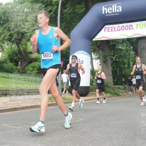29.06.2025 - hella hamburg halbmarathon KatJ http://msf.ph/oto/8385287 29.06.2025 10:25:49 Zwischen KM18-KM19 2767, 3790, 5003, 5092, 5307, 7482 meine-sportfotos.de