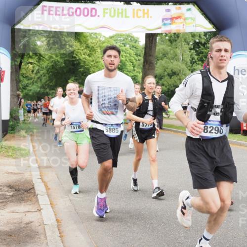 29.06.2025 - hella hamburg halbmarathon MichiJ http://msf.ph/oto/8385309 29.06.2025 10:47:19 Zwischen KM18-KM19 2978, 5775, 5885, 6309, 7761, 8003, 8290, 10576, 11753, 12422, 12491, 14224, 15785, 16915, 17145, 17952, 18029, 18133, 18266 meine-sportfotos.de