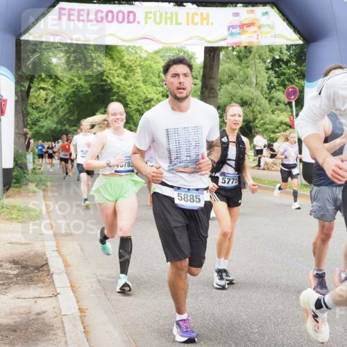29.06.2025 - hella hamburg halbmarathon MichiJ http://msf.ph/oto/8385332 29.06.2025 10:47:20 Zwischen KM18-KM19 2978, 5775, 5885, 6309, 7761, 8003, 8290, 10576, 11114, 11753, 12491, 14224, 15785, 16915, 17145, 17952, 18029, 18133, 18266, 19159 meine-sportfotos.de