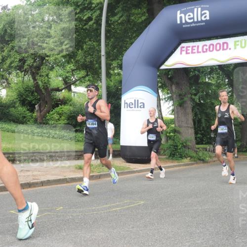 29.06.2025 - hella hamburg halbmarathon KatJ http://msf.ph/oto/8385355 29.06.2025 10:25:50 Zwischen KM18-KM19 2767, 3790, 5003, 5092, 5307, 7482 meine-sportfotos.de
