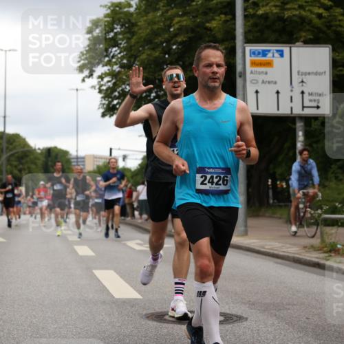 29.06.2025 - hella hamburg halbmarathon Yannick Fuchs http://msf.ph/oto/8385529 29.06.2025 10:55:15 20KM 1188, 1453, 1823, 2391, 2426, 2661, 5379, 5602, 5603, 5613, 5775, 6674, 6708, 6921, 7033, 7250, 7757, 8177, 8483, 9071, 9453, 9611, 9752, 9932, 9984, 10295, 10882, 11515, 12377, 12789, 12908, 13516, 13558, 15008, 16614, 17145, 17181, 17226, 17670, 17951, 18133 meine-sportfotos.de