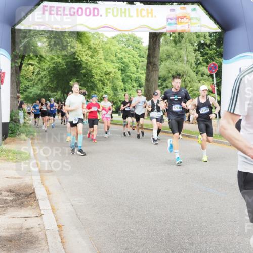 29.06.2025 - hella hamburg halbmarathon MichiJ http://msf.ph/oto/8385651 29.06.2025 10:47:24 Zwischen KM18-KM19 2978, 5775, 5839, 5885, 6201, 7761, 8290, 8662, 10576, 11114, 12491, 12862, 14224, 15785, 16915, 17630, 18029, 18266, 18757, 19159, 19166 meine-sportfotos.de