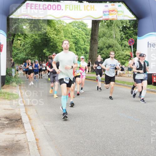 29.06.2025 - hella hamburg halbmarathon MichiJ http://msf.ph/oto/8385790 29.06.2025 10:47:26 Zwischen KM18-KM19 1420, 2391, 2978, 5839, 6201, 7759, 8290, 8662, 9006, 9611, 11114, 12491, 12862, 14224, 15785, 17630, 18000, 18757, 19117, 19146, 19159, 19166 meine-sportfotos.de